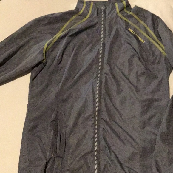 Helly Hansen running jacket. - Picture 1 of 8